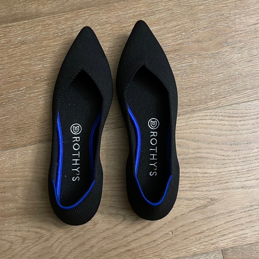 Rothy’s black flats, never worn outside only tired on. Size 8.5